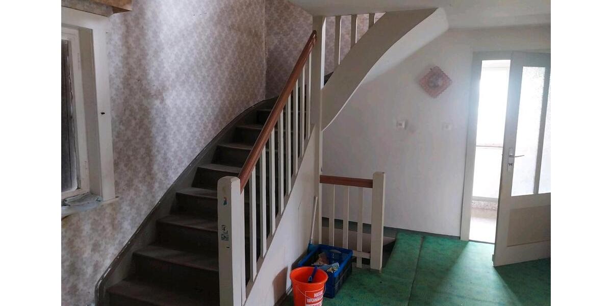 Einfamilienhaus Klingenthal - 8 Zimmer, 140 m&sup2;, 48.000&euro; | Angebot:27204950
