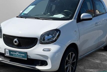 Smart ForFour 66.911 km 8.981 &euro; Herford 32051