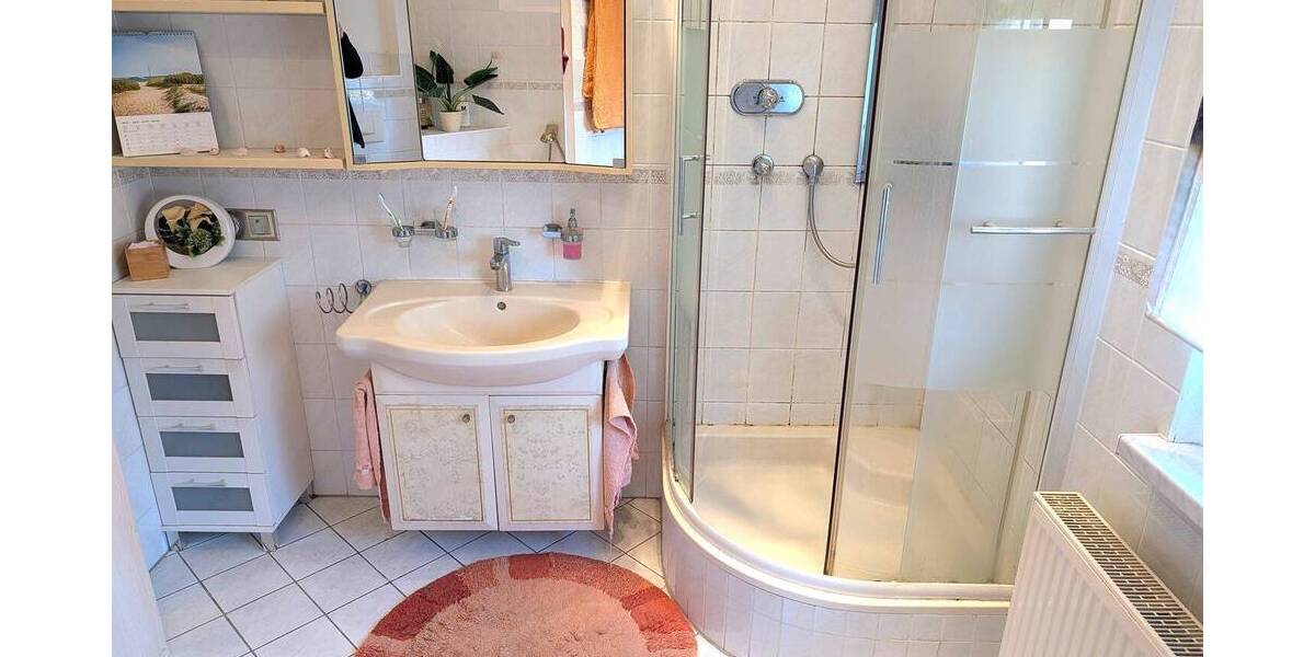 Mehrfamilienhaus, Wohnhaus Bad Schmiedeberg - 8 Zimmer, 193 m&sup2;, 128.000&euro; | Angebot:26379546