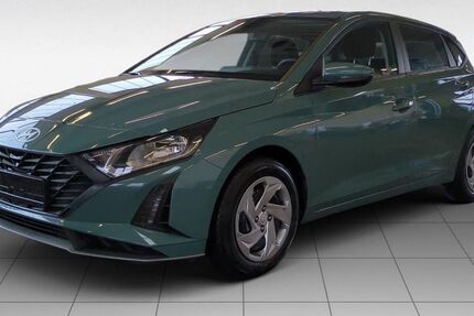 Hyundai i20 10.700 km 15.980 &euro; Quakenbrück 49610