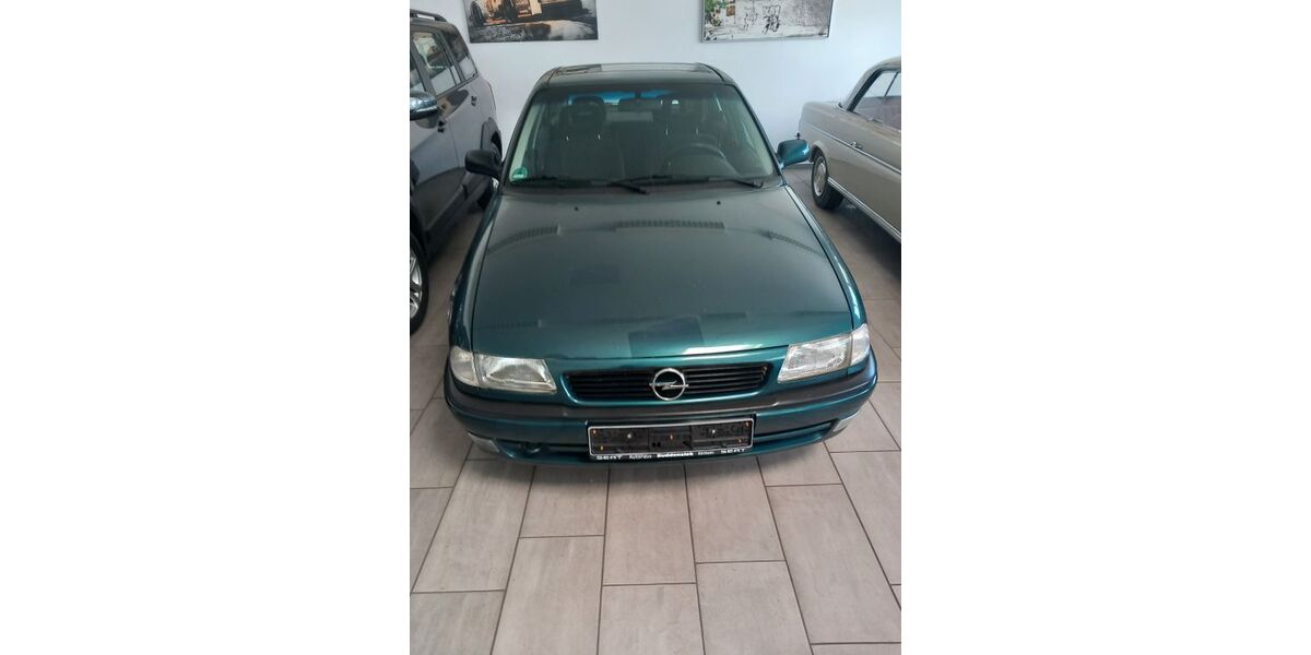 Opel Astra 119.862 km 2.450 &euro; Essen 45279