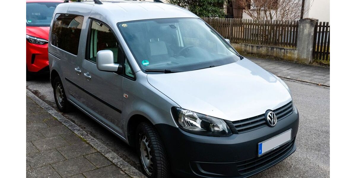 VW Caddy 117.450 km 13.900 &euro; München 80992