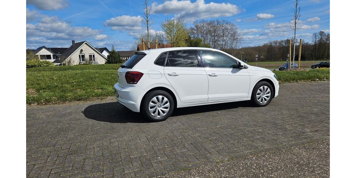 VW Polo 119.110 km 10.650 &euro; Uelsen 49843