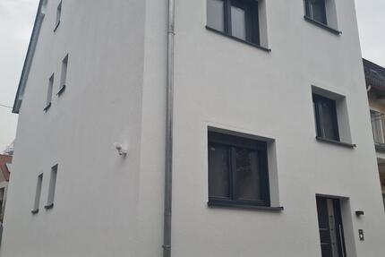 Haus Sulzbach (Taunus) - 12 Zimmer, 210 m&sup2;, 1.170.000&euro; | Angebot:26848246