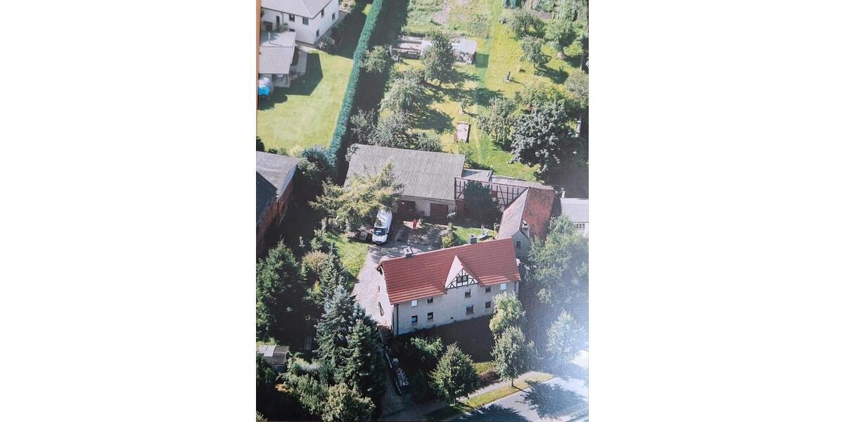 Einfamilienhaus Naumburg (Saale) - 9 Zimmer, 170 m&sup2;, 260.000&euro; | Angebot:26630153