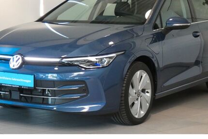 VW Golf 4.986 km 33.900 &euro; Blaufelden 74572