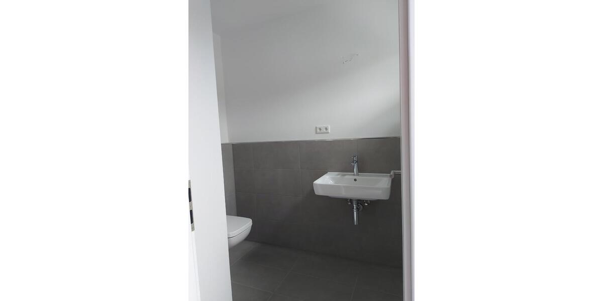 Maisonette: 160 qm, 5 Zimmer und große Terrasse 5 zimmer