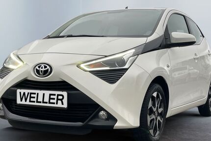 Toyota Aygo (X) 47.280 km 11.690 € Dortmund 44143