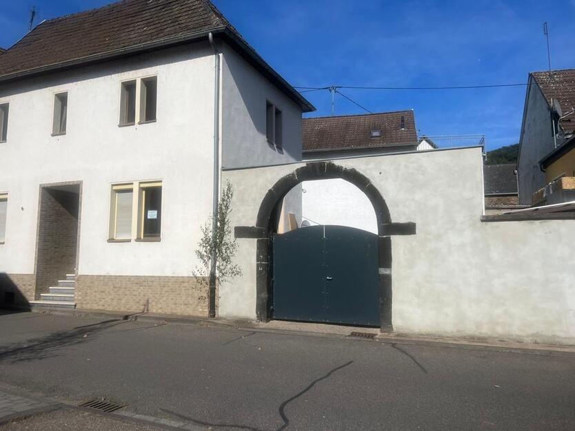 Zu vermieten Einfamilienhaus mit Garten in Rheinbrohl