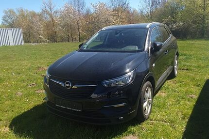 Opel Grandland (X) 99.106 km 13.290 &euro; Eggesin 17367