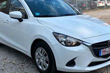 Mazda 2 138.396 km 7.499 &euro; Mülheim 45473