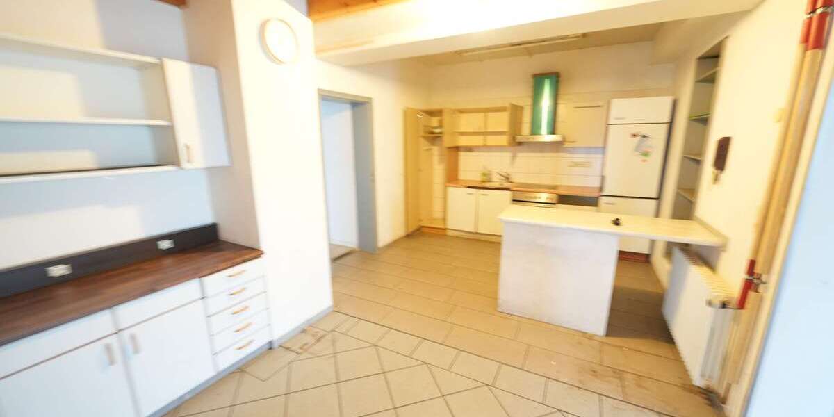 Etagenwohnung Pfullingen - 4.5 Zimmer, 116 m&sup2;, 1.195&euro; | Angebot:26013357