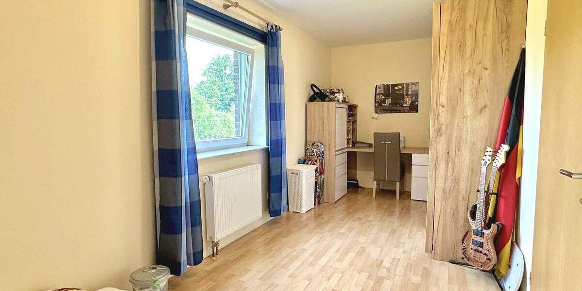 Reihenendhaus Langenhagen Kaltenweide - 5 Zimmer, 131 m&sup2;, 439.000&euro; | Angebot:23116408