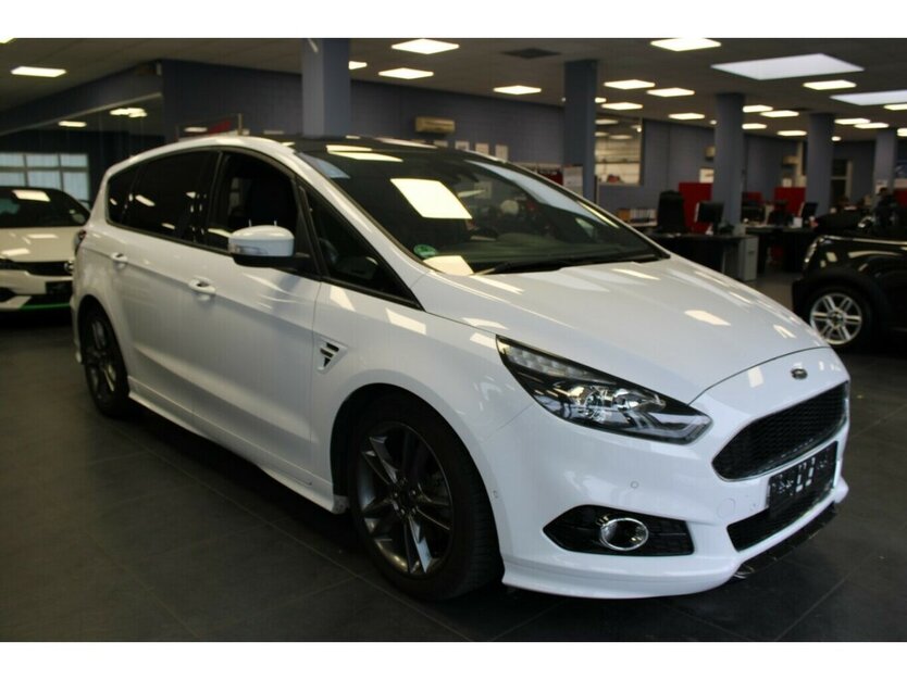 Ford S-Max 2,0 EcoBoost Aut. ST-Line Panorama 83.745 km 22.980 € Euskirchen 53881