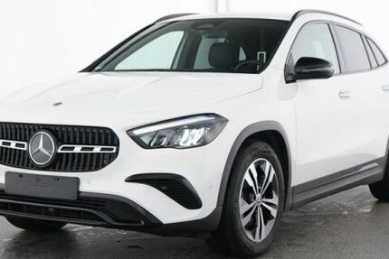 Mercedes-Benz GLA 180 13.840 km 37.300 &euro; Bad Doberan 18209