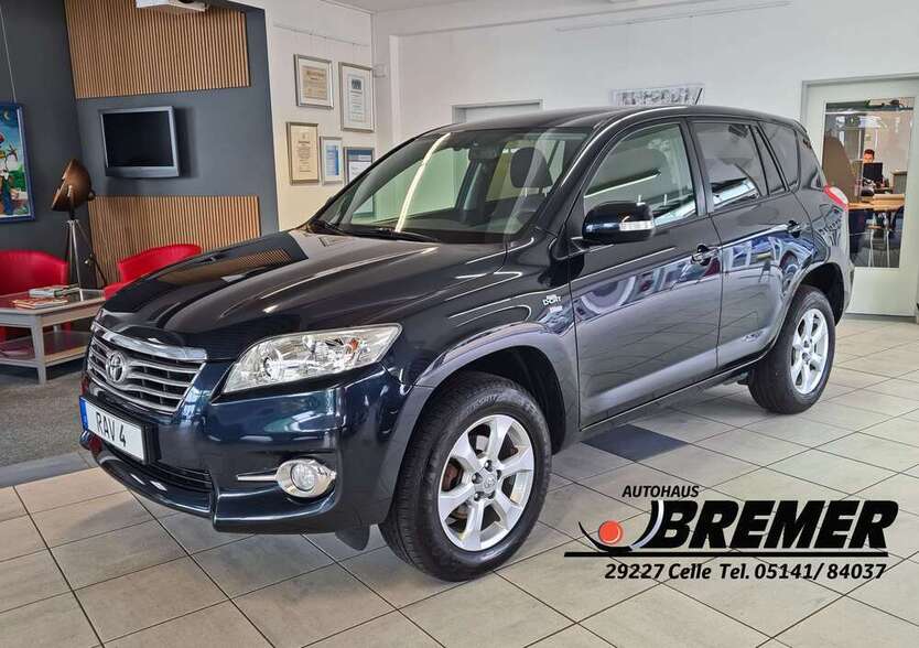 RAV 4