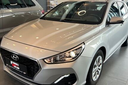 Hyundai i30 85.000 km 10.990 &euro; Roßdorf 64380