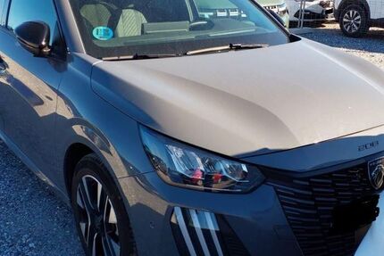 Peugeot 208 20.944 km 19.480 &euro; Rüsselsheim 65428