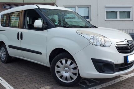 Opel Combo 72.500 km 9.500 &euro; Maintal 63477