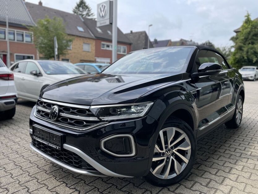 VW T-Roc 8.700 km 34.490 € Grevenbroich 41516