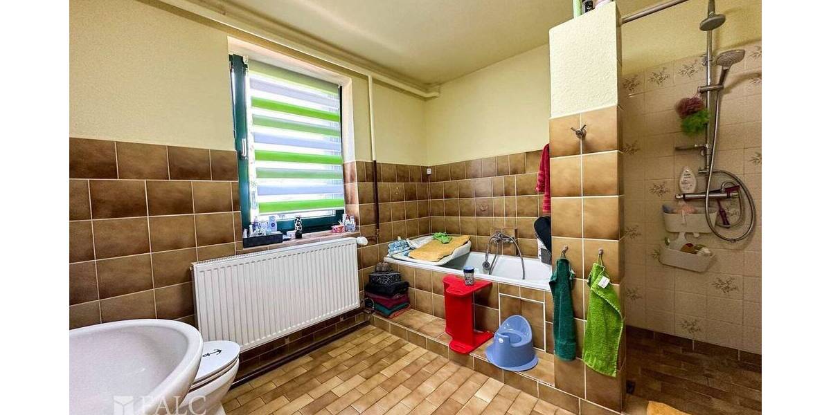 Einfamilienhaus Ankershagen Friedrichsfelde - 9 Zimmer, 256 m&sup2;, 420.000&euro; | Angebot:25668634