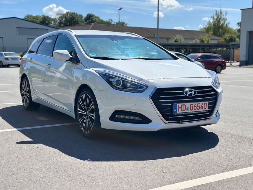 Hyundai i40 182.584 km 9.290 € Wiesloch 69168
