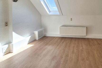 Wohnung Stollberg (Erzgebirge) - 3 Zimmer, 83 m&sup2;, 500&euro; | Angebot:26635766