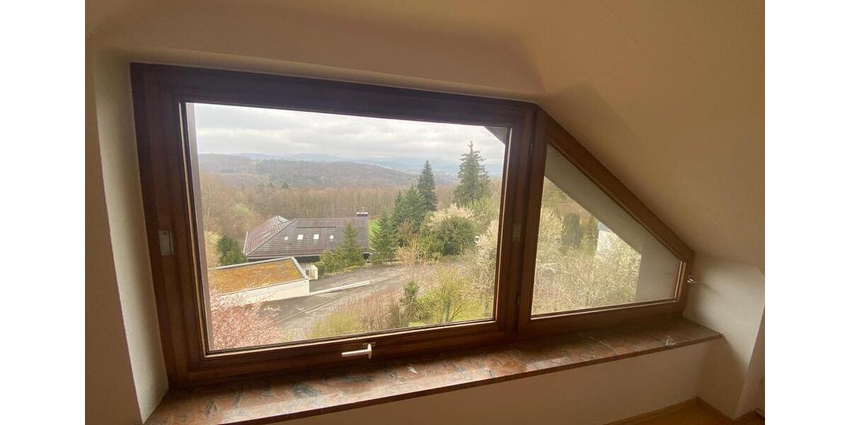 Villa Tübingen Derendingen - 5 Zimmer, 210 m&sup2;, 890.000&euro; | Angebot:25962285