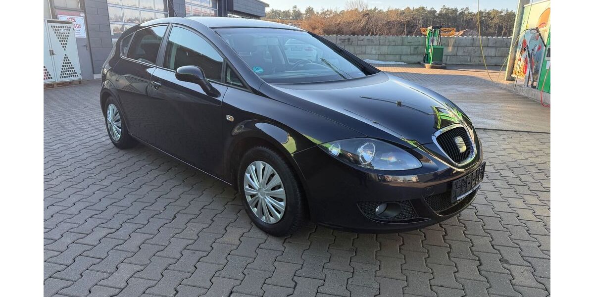 Seat Leon 246.987 km 2.390 &euro; Dietenhofen 90599