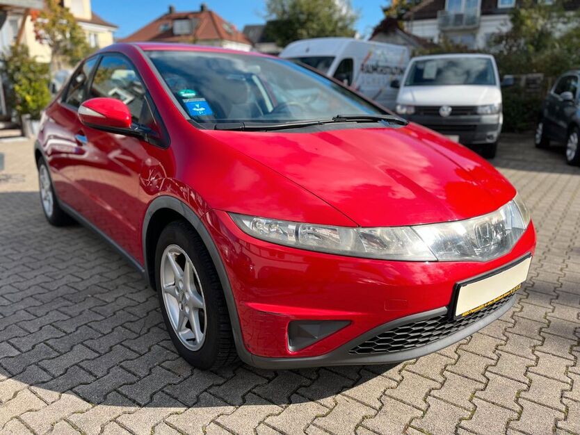 Honda Civic 108.000 km 3.990 € München 81825