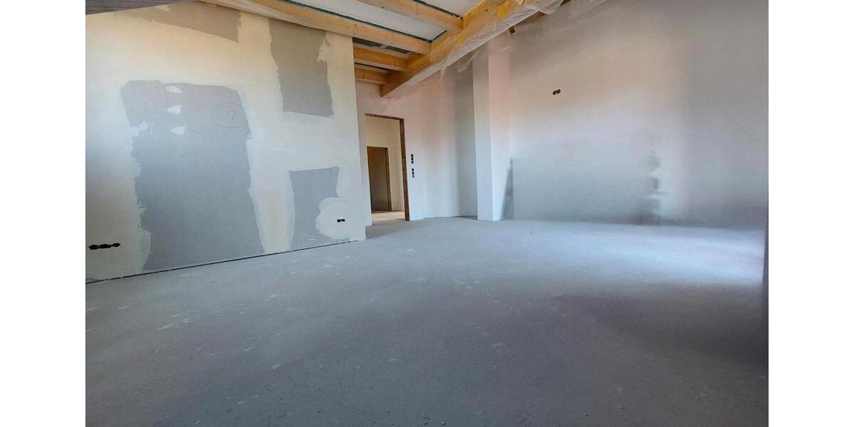 Dachgeschoßwohnung Sulzberg - 3 Zimmer, 105 m&sup2;, 1.600&euro; | Angebot:24464301