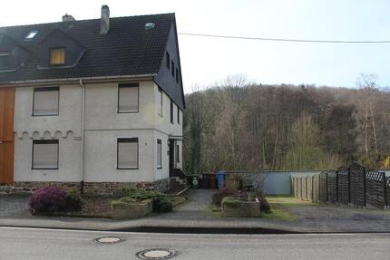 Haus Neuwied Feldkirchen - 7 Zimmer, 160 m&sup2;, 310.000&euro; | Angebot:25044999