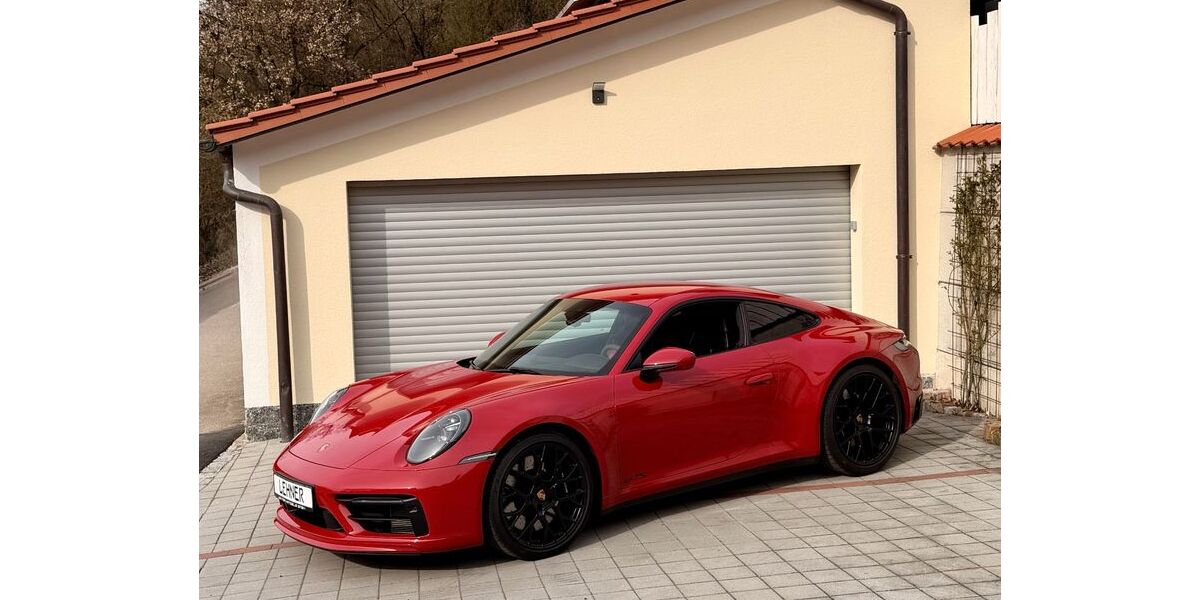 Porsche 992 11.700 km 139.999 &euro; Fensterbach 92269