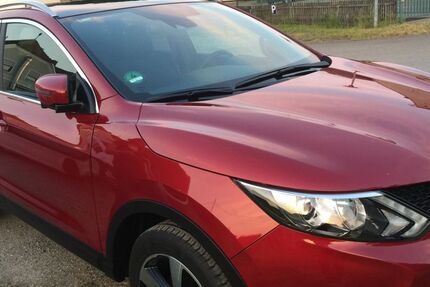 Nissan Qashqai 65.800 km 15.300 &euro; Memmingen 87700
