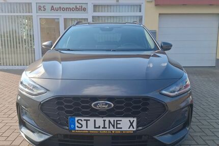 Ford Focus 22.500 km 24.400 &euro; Dessau 06847