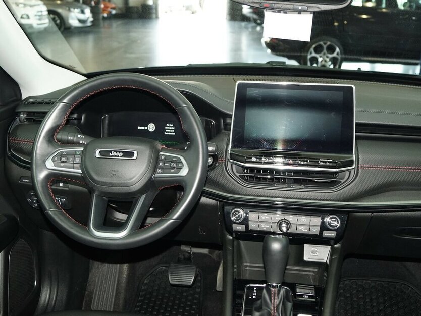 Compass °IIIII° Trailhawk Plug-In Hybrid 4WD