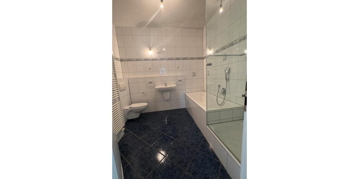 Erdgeschoßwohnung Wuppertal Gemarkung Barmen - 4 Zimmer, 105 m&sup2;, 295.000&euro; | Angebot:25053117