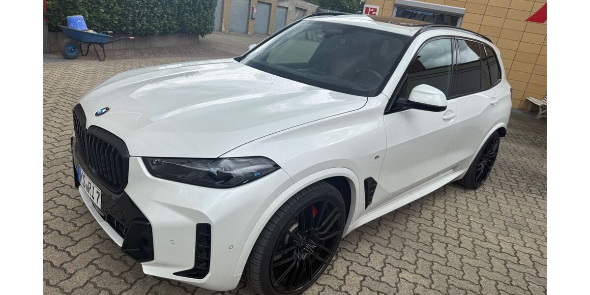 BMW X5 32.000 km 83.999 &euro; Kassel 34125