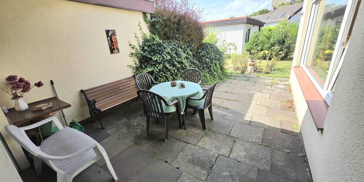 Reihenendhaus Kassel Niederzwehren - 4 Zimmer, 116 m&sup2;, 315.000&euro; | Angebot:22560855