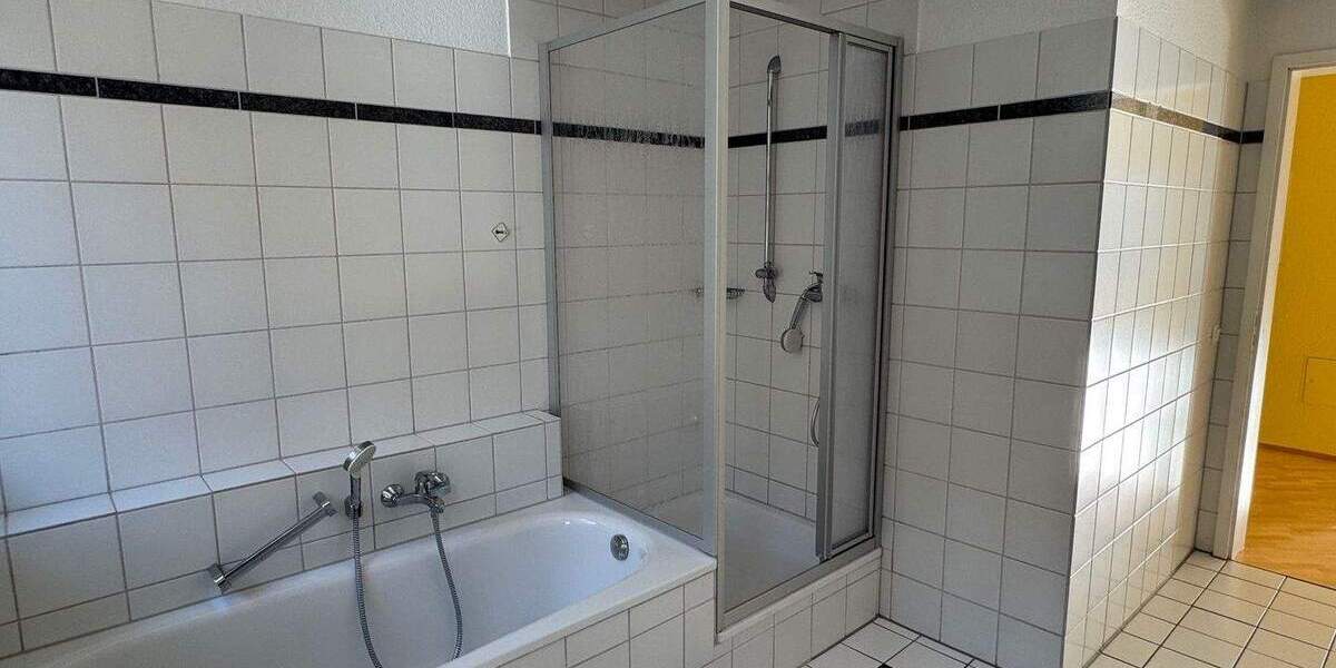 Etagenwohnung Troisdorf-Bergheim Bergheim - 4 Zimmer, 133 m&sup2;, 449.000&euro; | Angebot:25693104