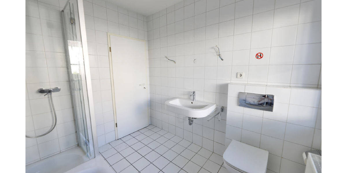Etagenwohnung Lage - 2 Zimmer, 68 m&sup2;, 95.000&euro; | Angebot:26751736