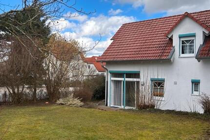 Haus Aurach - 3.5 Zimmer, 82 m&sup2;, 1.300&euro; | Angebot:25300765