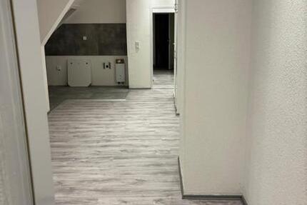 Wohnung Krefeld Benrad - 2 Zimmer, 65 m&sup2;, 850&euro; | Angebot:25443990