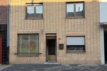 Haus Hückelhoven - 6 Zimmer, 111 m&sup2;, 149.000&euro; | Angebot:25052870