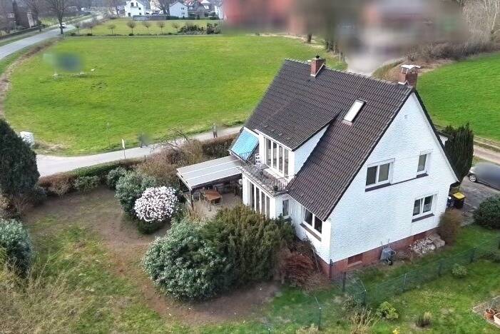 Einfamilienhaus Rellingen - 7 Zimmer, 145 m&sup2;, 490.000&euro; | Angebot:26274149