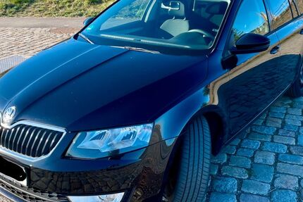 Skoda Octavia 135.000 km 7.800 &euro; Dresden 01157