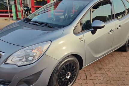 Opel Meriva 109.000 km 6.290 &euro; Minden 32425