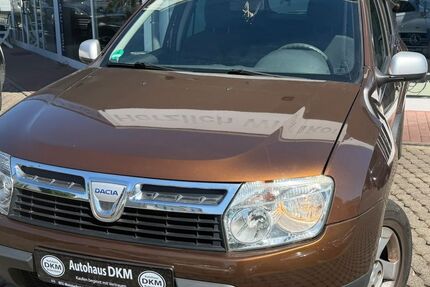 Dacia Duster 92.000 km 4.999 &euro; Bickenbach 64404