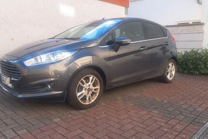 Ford Fiesta 94.705 km 8.700 &euro; Haßloch 67454