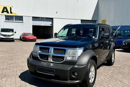 Dodge Nitro 330.000 km 2.990 &euro; Garbsen/ Hannover 30827